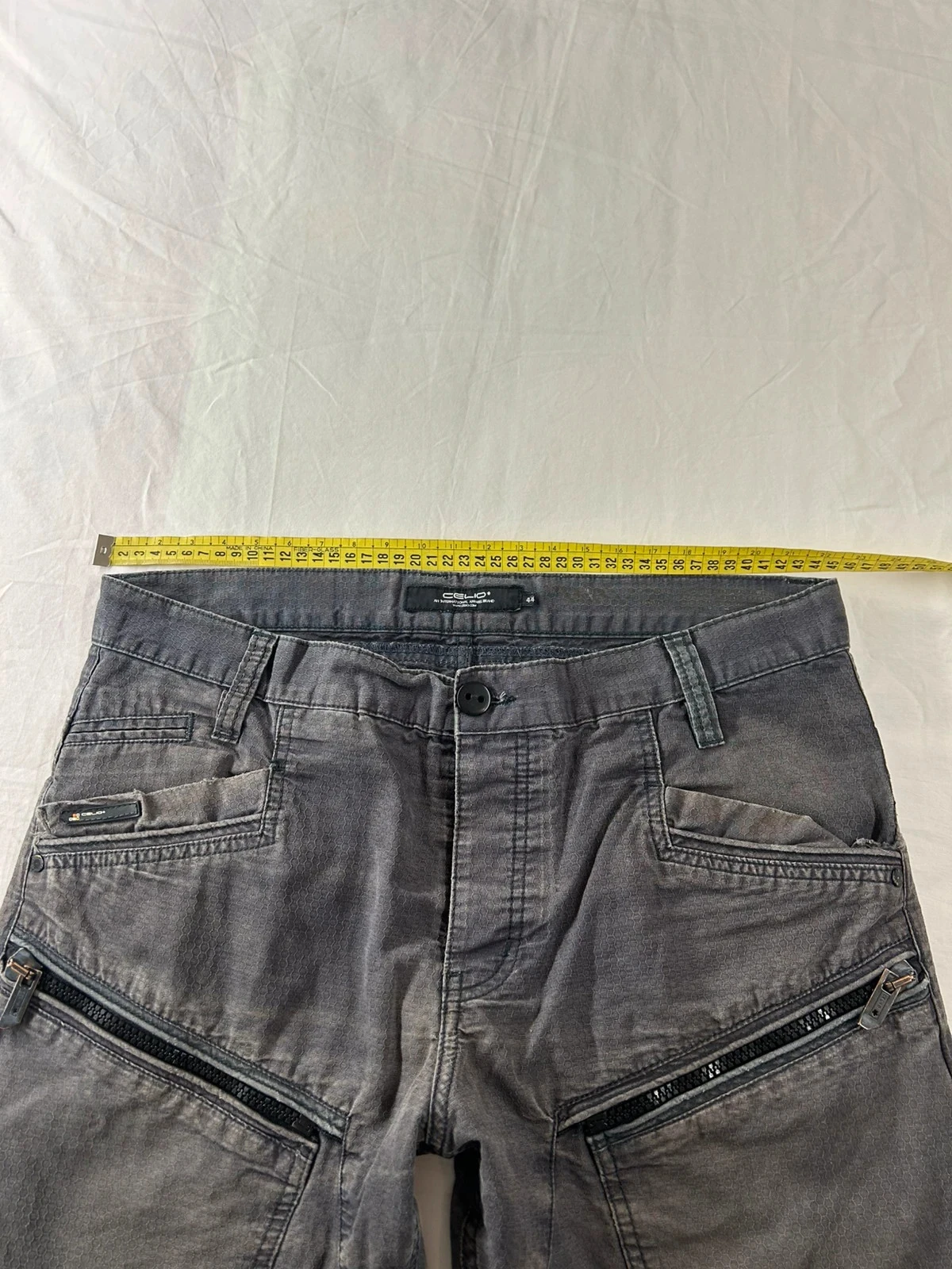 Pantalón corto gris vintage Celio estilo retro y2k – photo 7
